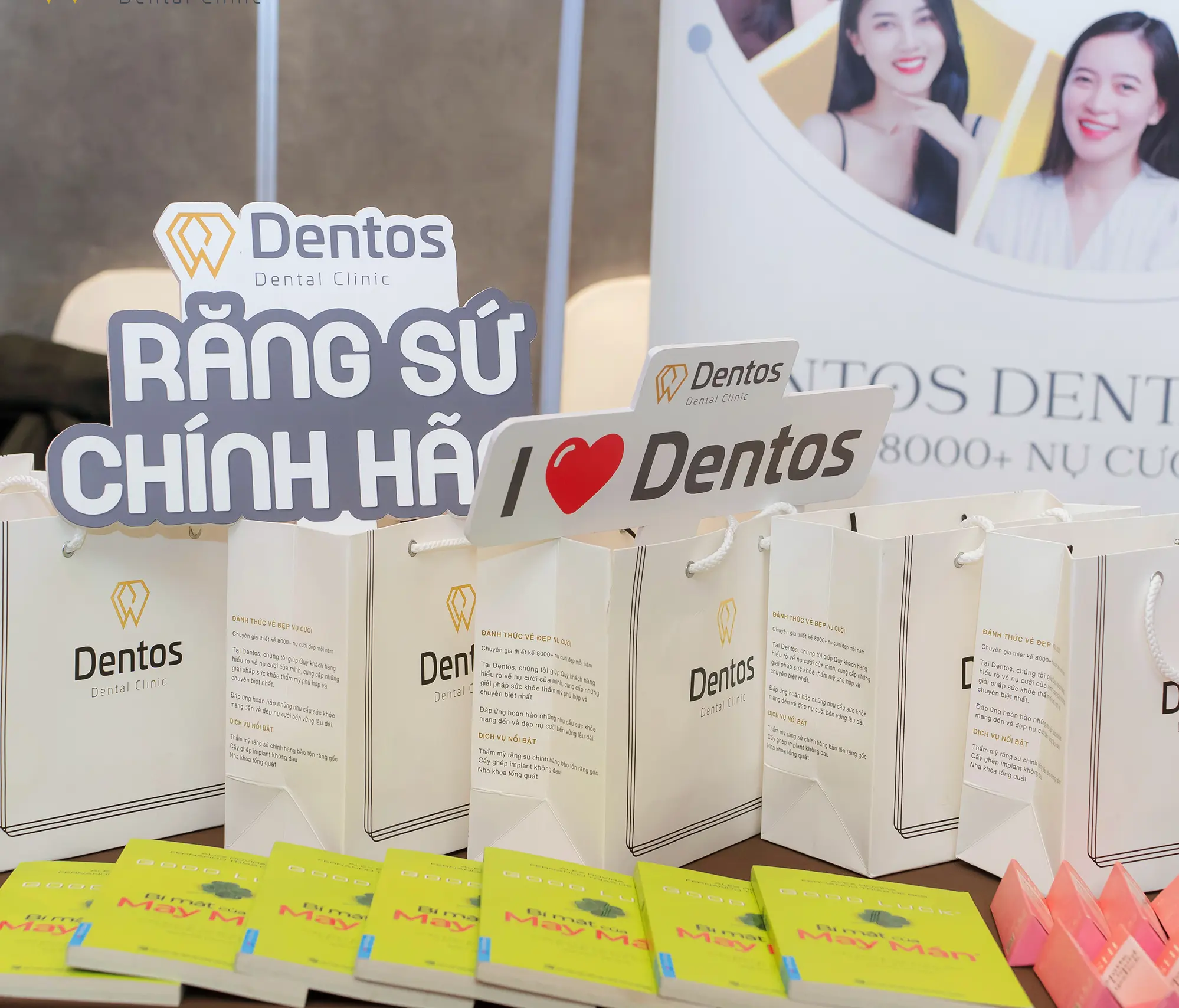 Chi tiết giá các loại răng sứ phổ biến trên thị trường hiện nay